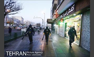 آئین رونمایی از تجهیزات جدید سازمان آتش نشانی پایتخت در ضدعفونی اماکن عمومی 9