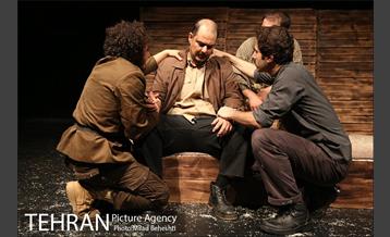 نمایش کابوس شب نیمه تابستان‎ 22