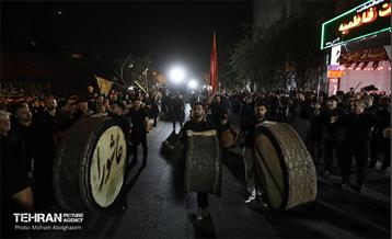 عزاداری شب تاسوعای حسینی در میدان منیریه 11