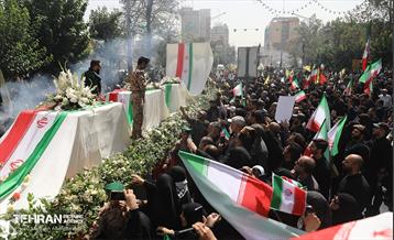 تشییع شهدای اقتدار ملی در تهران - 3  75