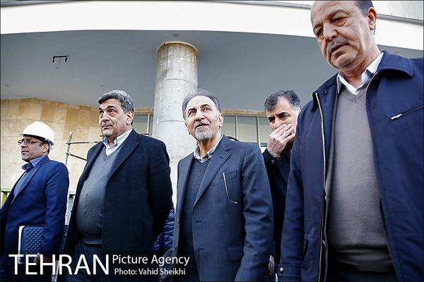بازدید شهردار تهران از مجتمع فرهنگی تجاری طغرل  7