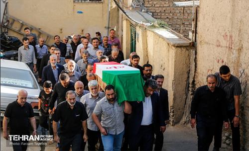 تشییع پیکر جانباز شهید سردار محمدحسین منصوری 2