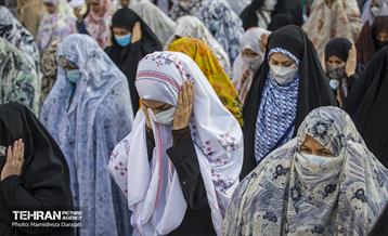 اقامه نماز عید سعید فطر در امامزاده صالح (ع) 19