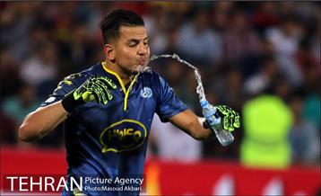 دیدار پرسپولیس و صبای قم در لیگ برتر فوتبال 14