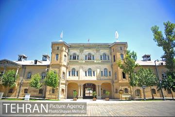 میدان مشق (باغ ملی) 22