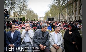 حضور شهردار تهران در جشن نوروزی میدان مشق 5