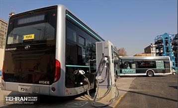 به وقت خدمت؛ ایستگاه شارژ اتوبوس برقی «قورخانه» 6