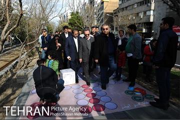 بازدید نماینده مجلس و استاندار تهران از نورزگاه بلوار کشاورز 26