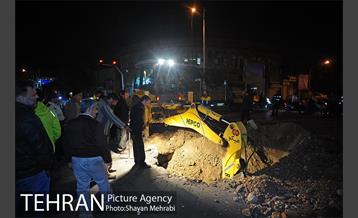 نشست چهار راه مولوی 12