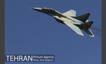 پرواز اسکادران ها بر آسمان پایتخت 22