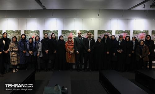 جلسه هم‌اندیشی رییس نهاد پایش طرح های توسعه شهری با جمعی از بانوان 1