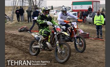 مسابقات موتور اندرو قهرمانی کشور‎ 3