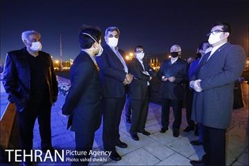 ویدئو مپینگ بر روی برج آزادی با موضوع کرونا  2