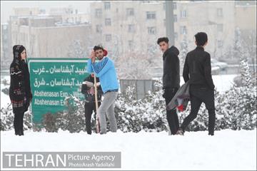 بارش برف در تهران 1