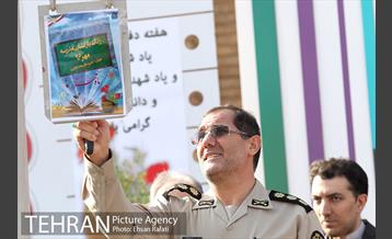 شهردار تهران در آیین نواختن زنگ سال تحصیلی جدید در دبیرستان ماندگار البرز 16