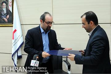 تفاهم نامه همکارى بین مرکز ارتباطات و امور بین الملل شهردارى تهران با ستاد توان افزایى و حمایت از فعالیت سازمان هاى مردم نهاد شهر تهران 17