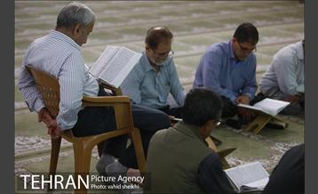 تلاوت قرآن و افطاری ساده مساجد در ماه مبارک رمضان 5