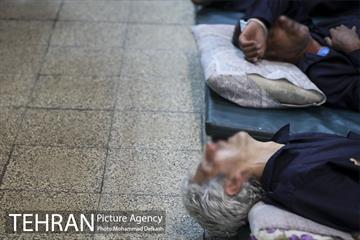 شب های تهران،فوریت خدمات اجتماعی 44