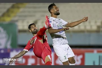 دیدار تیم های فوتبال پرسپولیس و آلومینیوم اراک 23