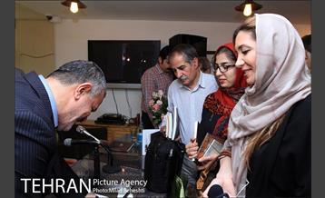 رونمایی از کتاب دروازه غار احمد مسجد جامعی 15