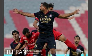 دیدار تیم های فوتبال پرسپولیس و نساجی  14