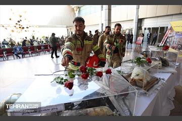 مسابقه پله‌نوردی آتش‌نشانان در برج میلاد 46