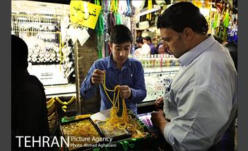 شرف شمس در بازار شهرری‎ 11