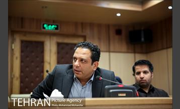 بازدید معاون برنامه ریزی و توسعه شهری از مرکز ارتباطات 10