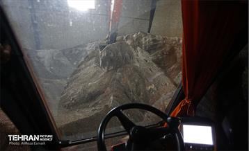 عملیات برف‌روبی در منطقه 5 12