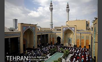 اقامه نماز عید فطر در مسجد امام حسین(ع) 25