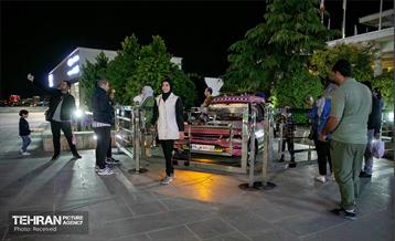 اکران عمومی قسمت پایانی سریال پایتخت در برج میلاد 26