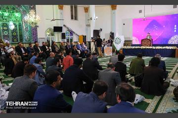 دیدار شهردار تهران با جامعه قرآنی 17
