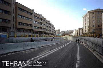 زیرگذر استاد معین قبل از افتتاح 25