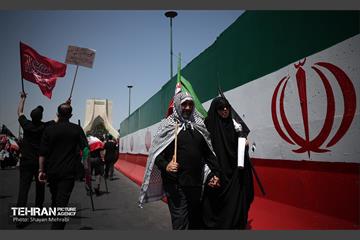 تشییع پیکر آقای شهید ایران - 4 63