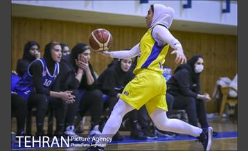 دیدار تیم های بسکتبال زنان گروه بهمن و نامی نو اصفهان 11