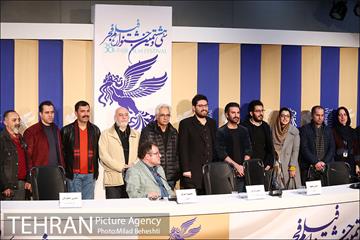 نشست خبری فیلم عامه پسند 15
