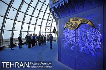 بازدید وزیر فرهنگ و رسانه های جمهوری صربستان از برج میلاد تهران 13