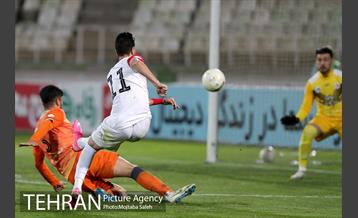 دیدار تیم های فوتبال سایپا و پرسپولیس 20