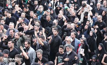 عزاداری شهادت امیرالمومنین (ع) در میدان امام حسین (ع) 19