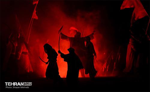 نمایش بزرگ میدانی «تنهاتر از مسیح» 30