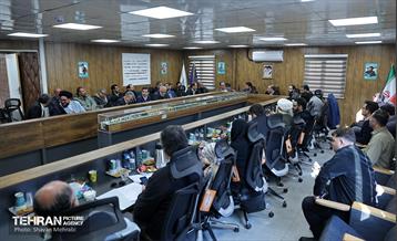 بازدید مدیرکل حوزه شهردار تهران از باغ راه حضرت زهرا(س) 14