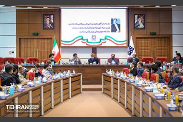 نشست اعضای هیئت علمی بسیجی دانشگاه به مناسبت گرامیداشت ایام الله دهه فجر 7
