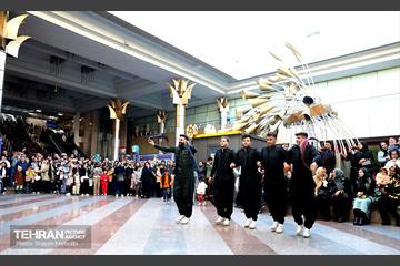برج میلاد در ایام نوروز قرآنی 38