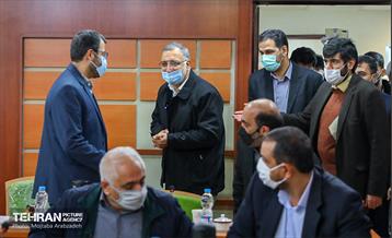 نشست هم اندیشی شهردار تهران با نخبگان منطقه 17