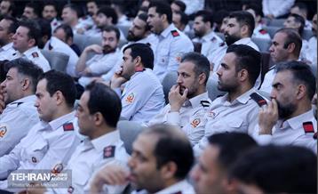 نشست مدیرعامل سازمان آتش‌نشانی تهران با کارکنان 8