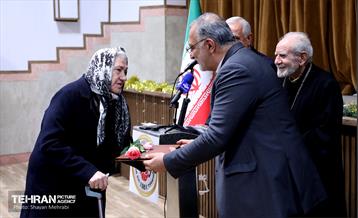 دیدار شهردار تهران با جمعی از شهروندان ارمنی تهران 16