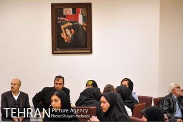 تجلیل از خانواده شهدای آتش‌نشان حادثه پلاسکو با حضور شهردار تهران 26