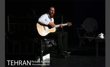 نمایش بانویی از اسلو‎ 9