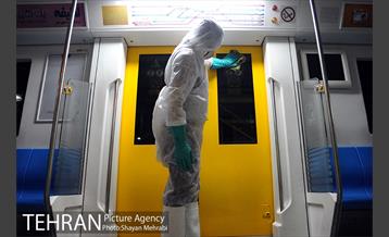 عملیات ضد عفونی کردن مترو تهران 16