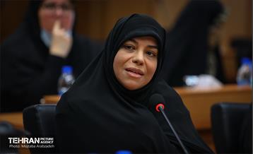 نشست شهردار با بانوان مدیر در شهرداری تهران 12